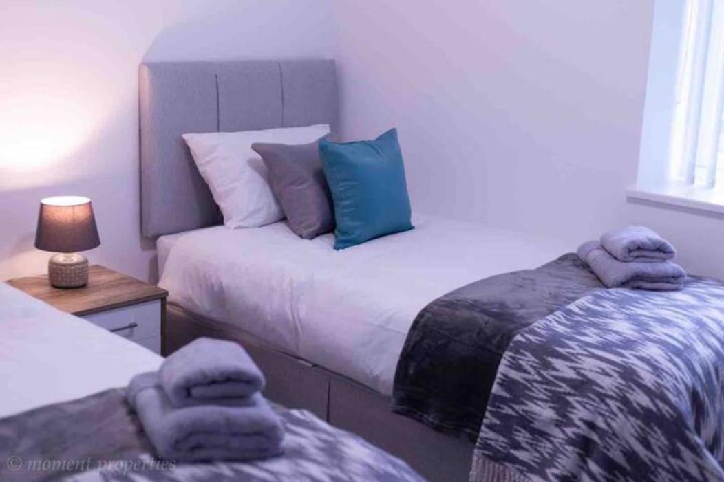 Entire Property Luton 2 Bedroom Apartment Home From Home Great Location Exterior photo